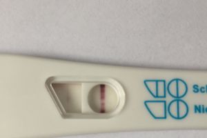 Med linie testa schwangerschaftstest schwache TESTAmed Schwangerschaftstest